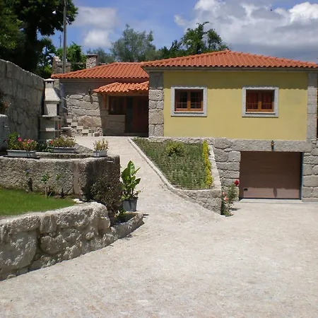 Casa De Sobragado Feriehus *