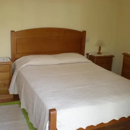 Casa De Sobragado Feriehus Soengas